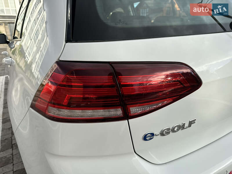 Хетчбек Volkswagen e-Golf 2018 в Рівному
