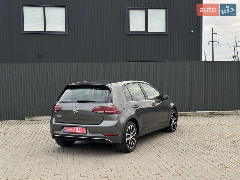 Хэтчбек Volkswagen e-Golf 2019 в Ужгороде