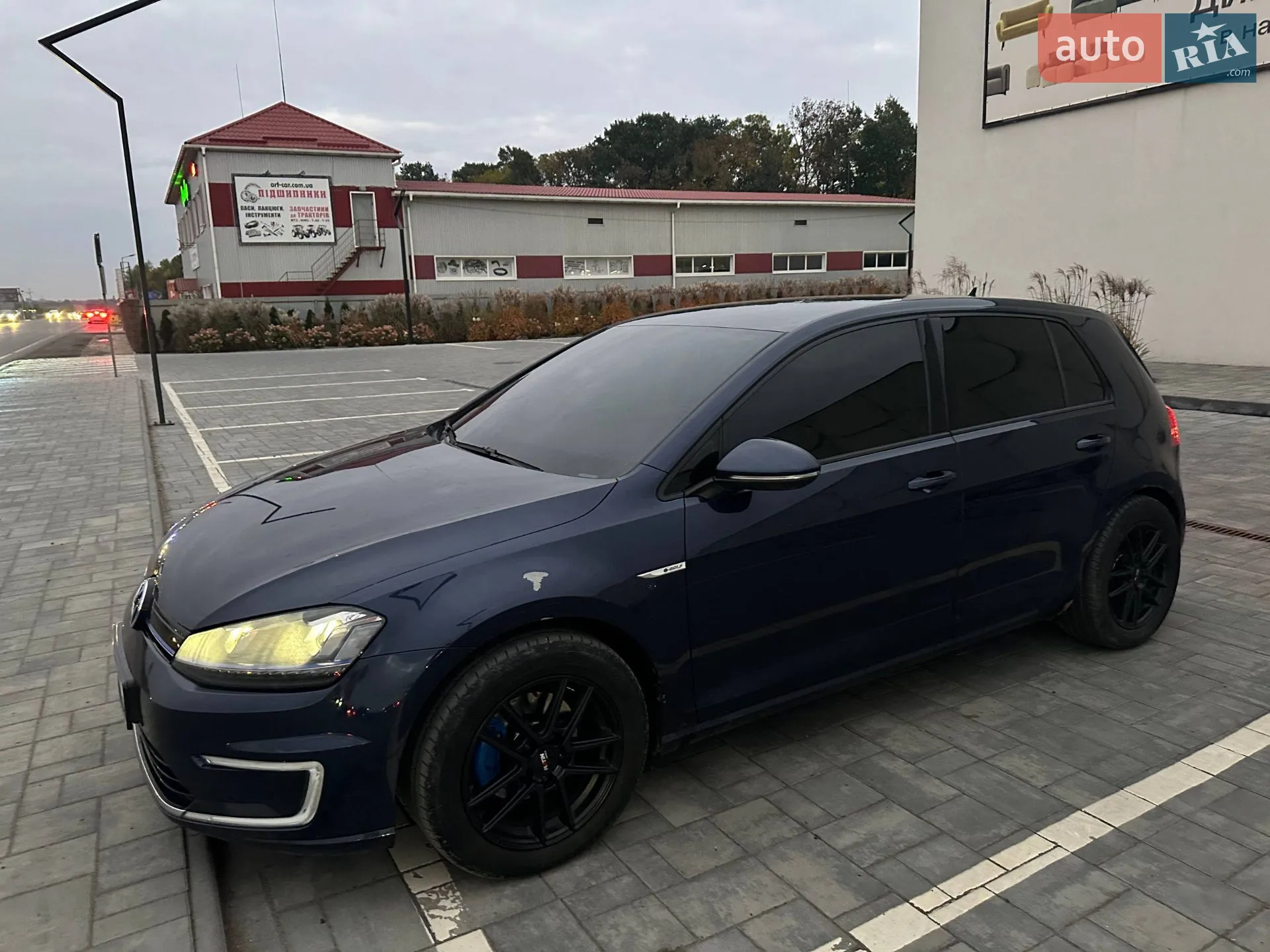 2014 Volkswagen Golf - мініатюра 2
