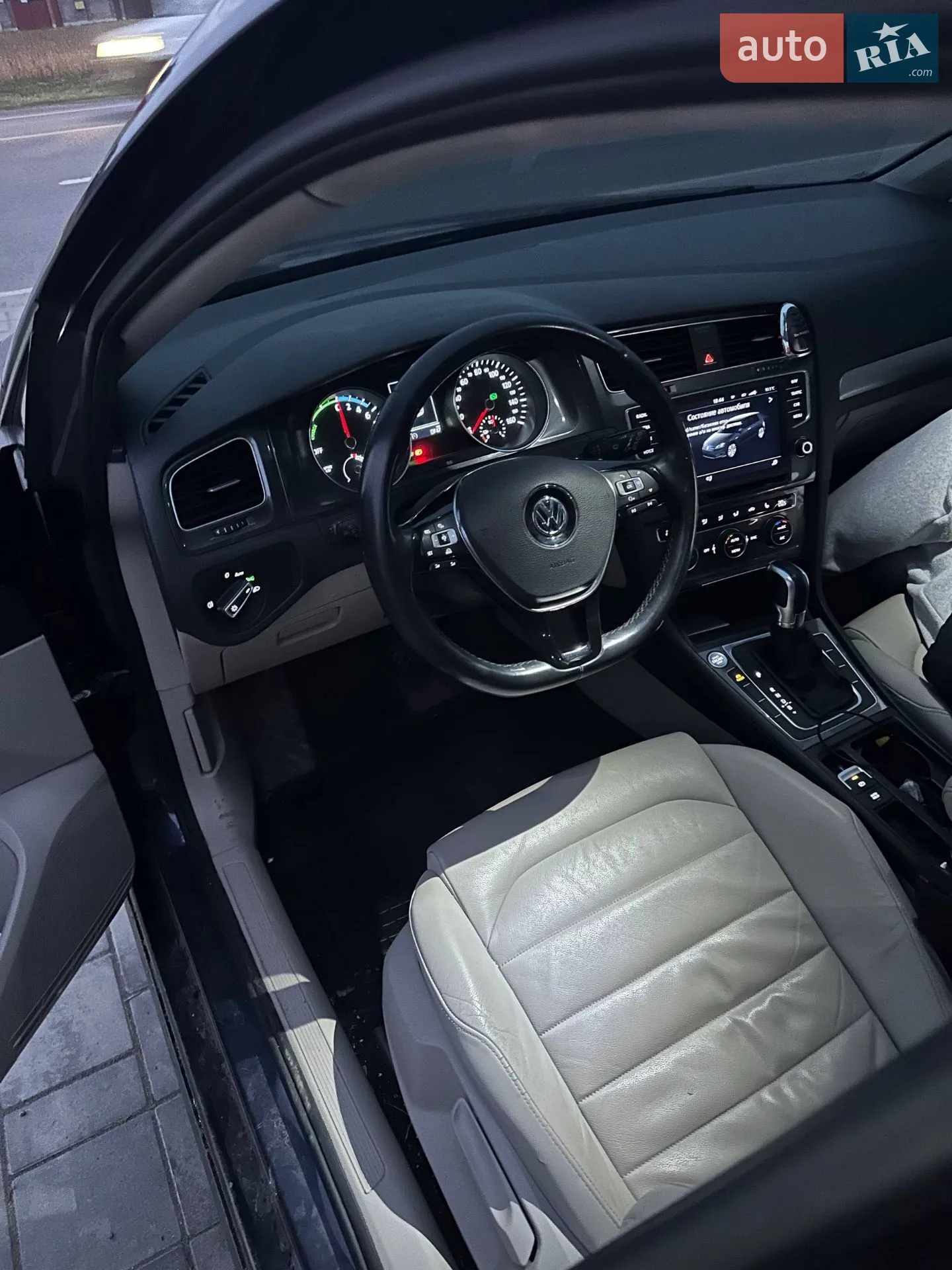 2014 Volkswagen Golf - мініатюра 4