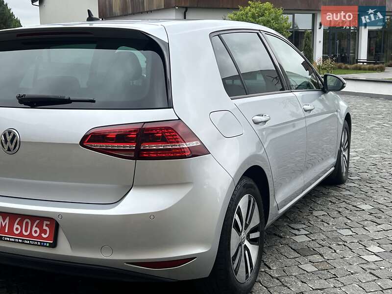 Хэтчбек Volkswagen e-Golf 2016 в Ровно фото 13 Хэтчбек Volkswagen e-Golf 2016 в Ровно