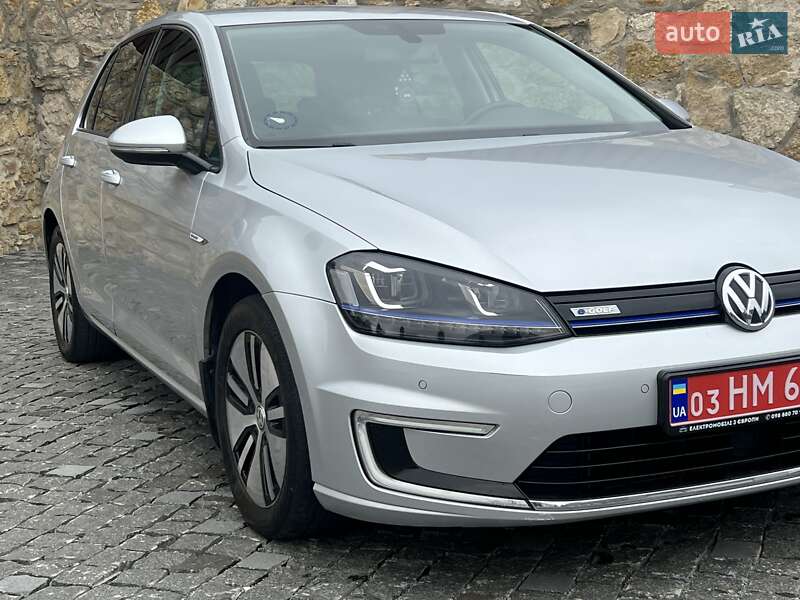 Хэтчбек Volkswagen e-Golf 2016 в Ровно фото 17 Хэтчбек Volkswagen e-Golf 2016 в Ровно