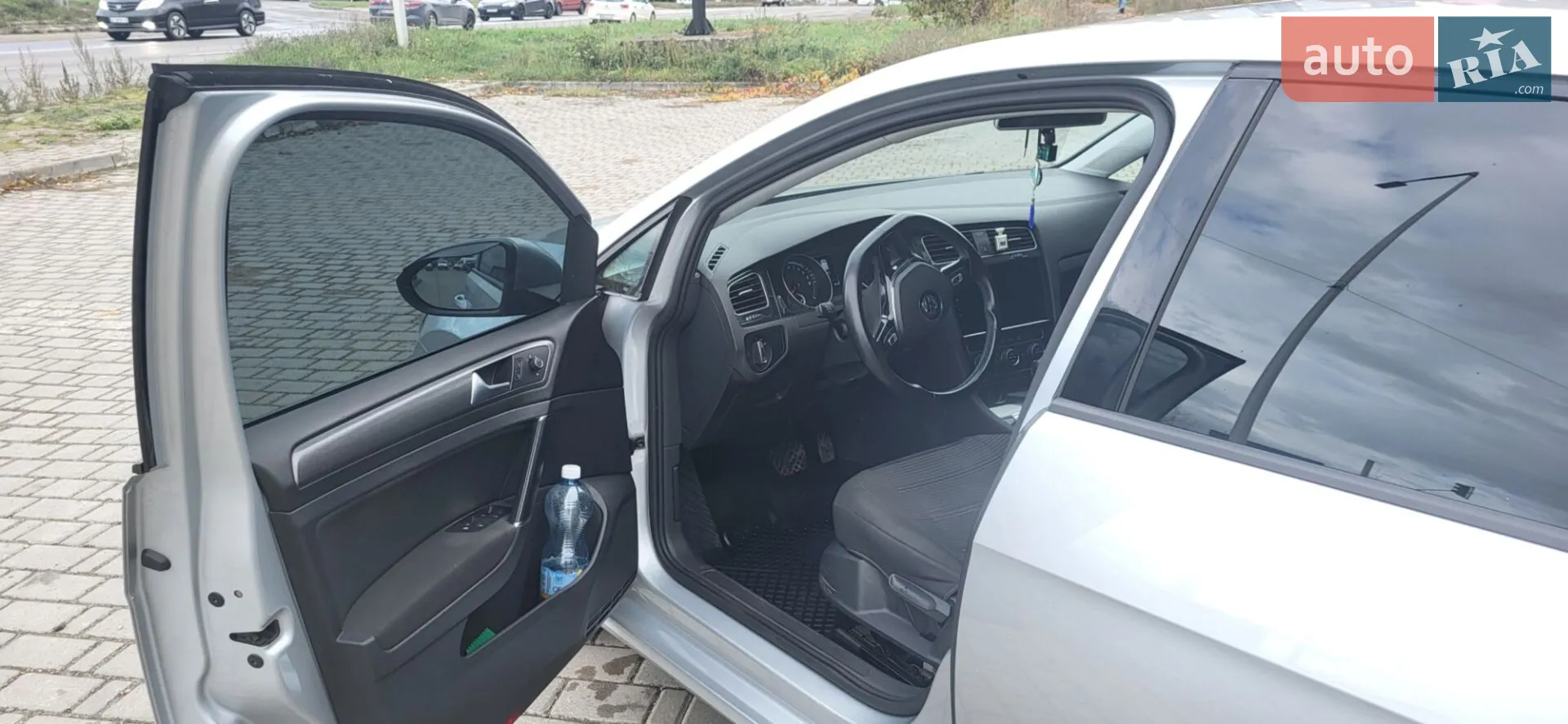 2020 Volkswagen Golf - мініатюра 10