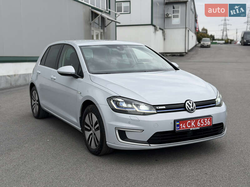 Хэтчбек Volkswagen e-Golf 2017 в Виннице фото 3 Хэтчбек Volkswagen e-Golf 2017 в Виннице