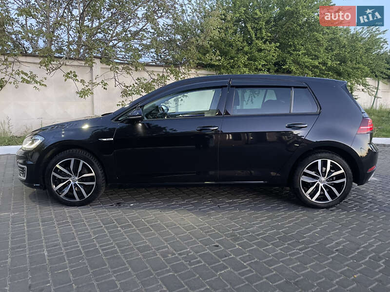 Хэтчбек Volkswagen e-Golf 2019 в Одессе