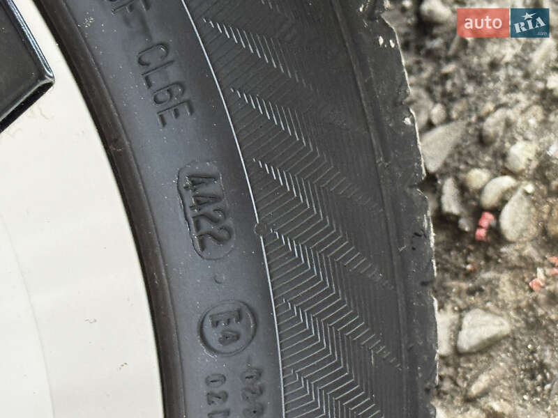 Хэтчбек Volkswagen e-Golf 2016 в Дрогобыче фото 10 Хэтчбек Volkswagen e-Golf 2016 в Дрогобыче