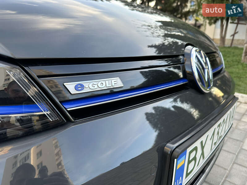 Хетчбек Volkswagen e-Golf 2015 в Кам'янець-Подільському