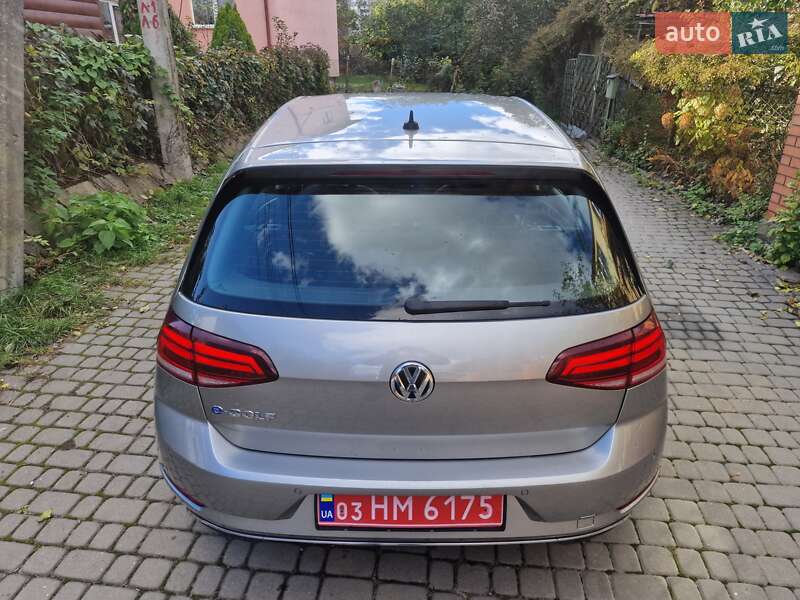 Хэтчбек Volkswagen e-Golf 2017 в Львове фото 21 Хэтчбек Volkswagen e-Golf 2017 в Львове