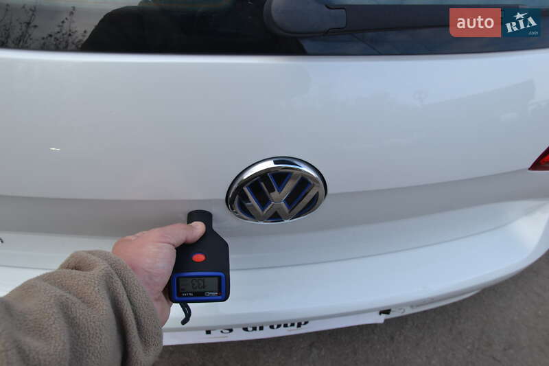 Хэтчбек Volkswagen e-Golf 2015 в Луцке фото 31 Хэтчбек Volkswagen e-Golf 2015 в Луцке