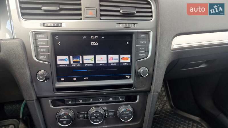 Хэтчбек Volkswagen e-Golf 2016 в Дублянах