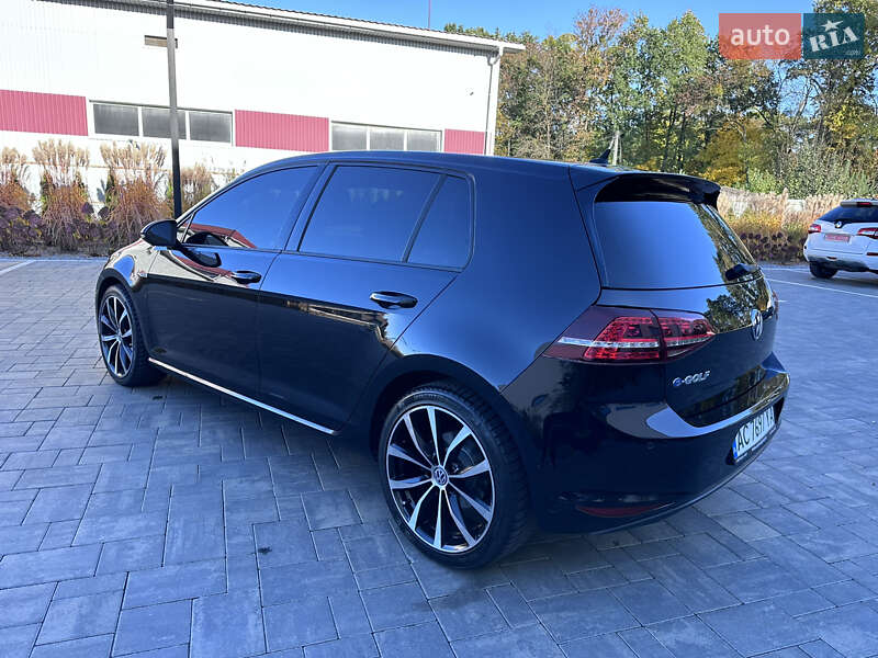 Хэтчбек Volkswagen e-Golf 2015 в Луцке фото 11 Хэтчбек Volkswagen e-Golf 2015 в Луцке