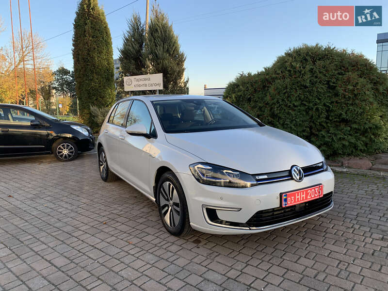 Хетчбек Volkswagen e-Golf 2018 в Рівному фото 2 Хетчбек Volkswagen e-Golf 2018 в Рівному