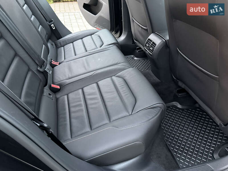 Хэтчбек Volkswagen e-Golf 2020 в Ровно