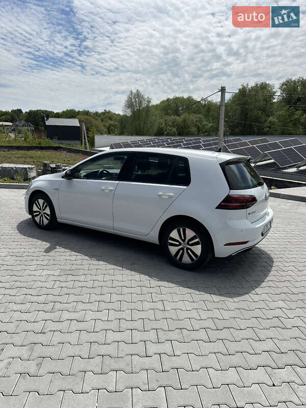 Хэтчбек Volkswagen e-Golf 2018 в Хмельницком