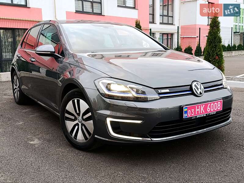 Хетчбек Volkswagen e-Golf 2018 в Рівному