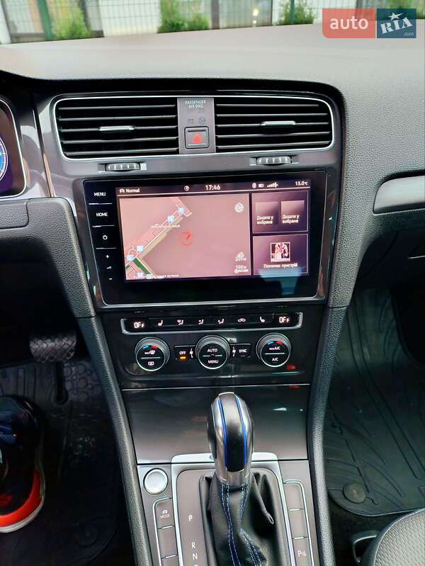 Хетчбек Volkswagen e-Golf 2018 в Рівному