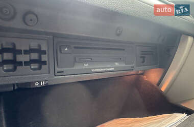 Хэтчбек Volkswagen e-Golf 2015 в 