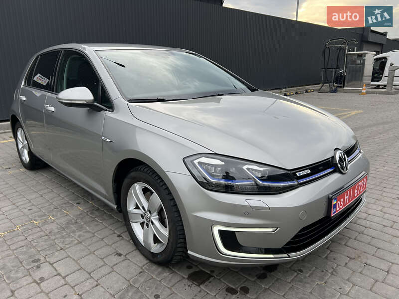 Хетчбек Volkswagen e-Golf 2019 в Винниках