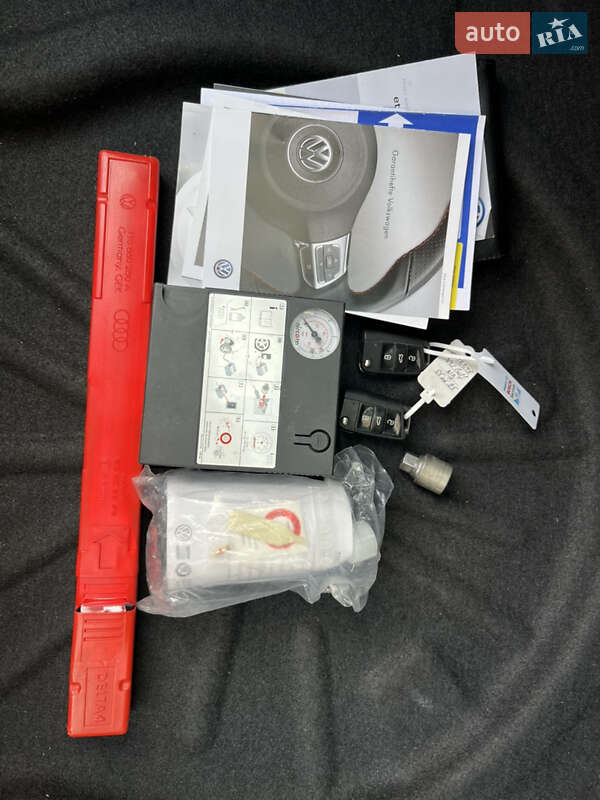 Хэтчбек Volkswagen e-Golf 2014 в Полтаве фото 13 Хэтчбек Volkswagen e-Golf 2014 в Полтаве