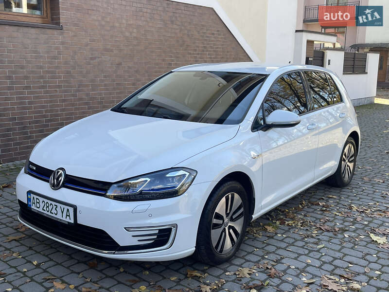 Хэтчбек Volkswagen e-Golf 2019 в Львове