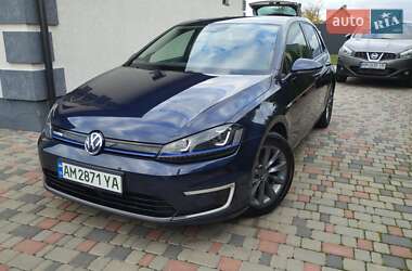 Хэтчбек Volkswagen e-Golf 2015 в Звягеле Хэтчбек Volkswagen e-Golf 2015 в Звягеле