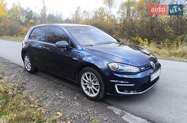 Хэтчбек Volkswagen e-Golf 2014 в Долине