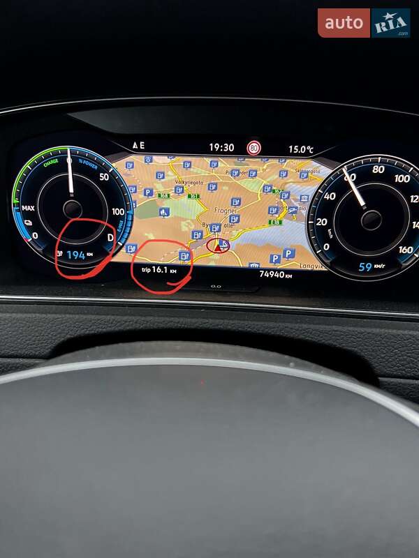 Хетчбек Volkswagen e-Golf 2018 в Києві