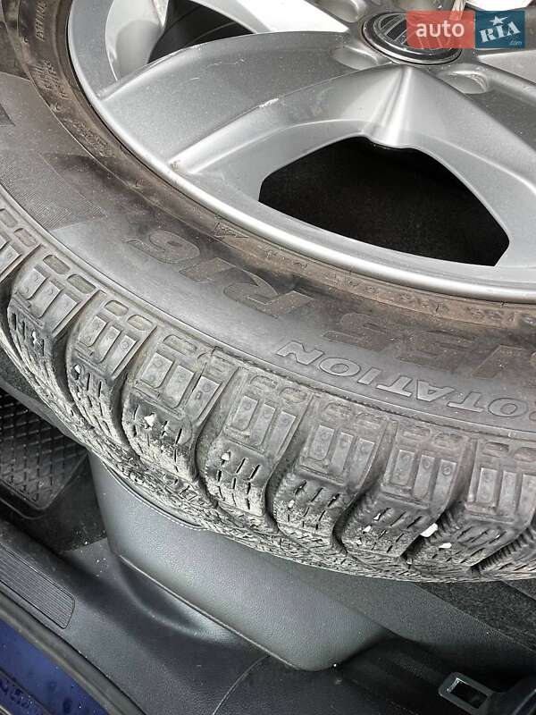 Хетчбек Volkswagen e-Golf 2018 в Києві