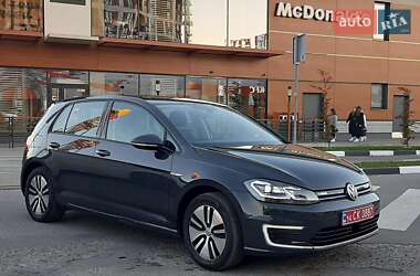 Хетчбек Volkswagen e-Golf 2020 в Львові