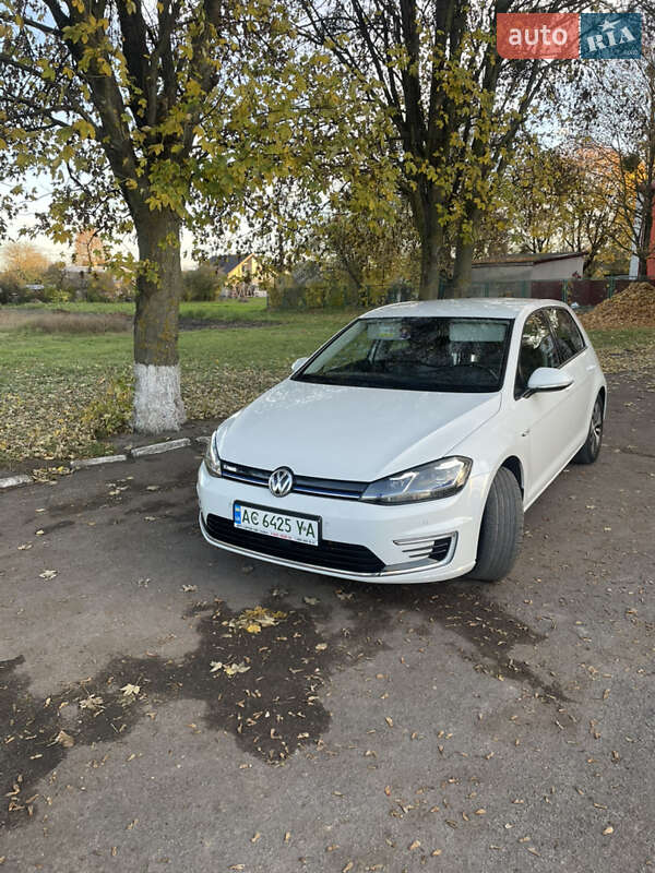 Volkswagen e-Golf 2020