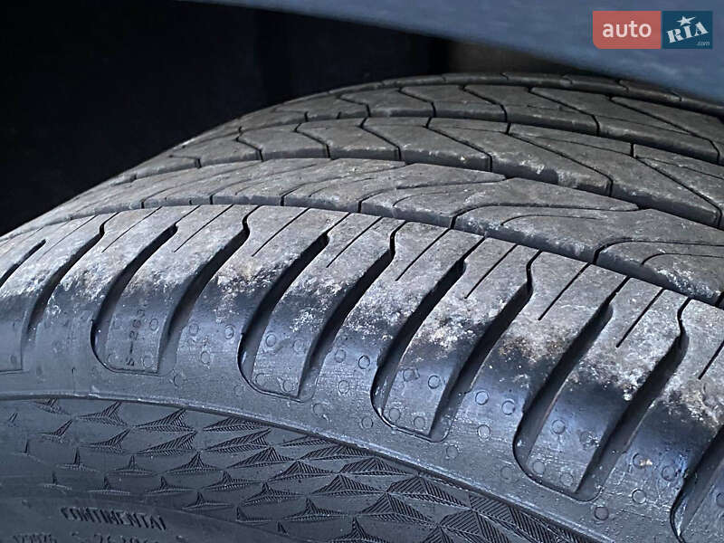 Хетчбек Volkswagen e-Golf 2020 в Самборі