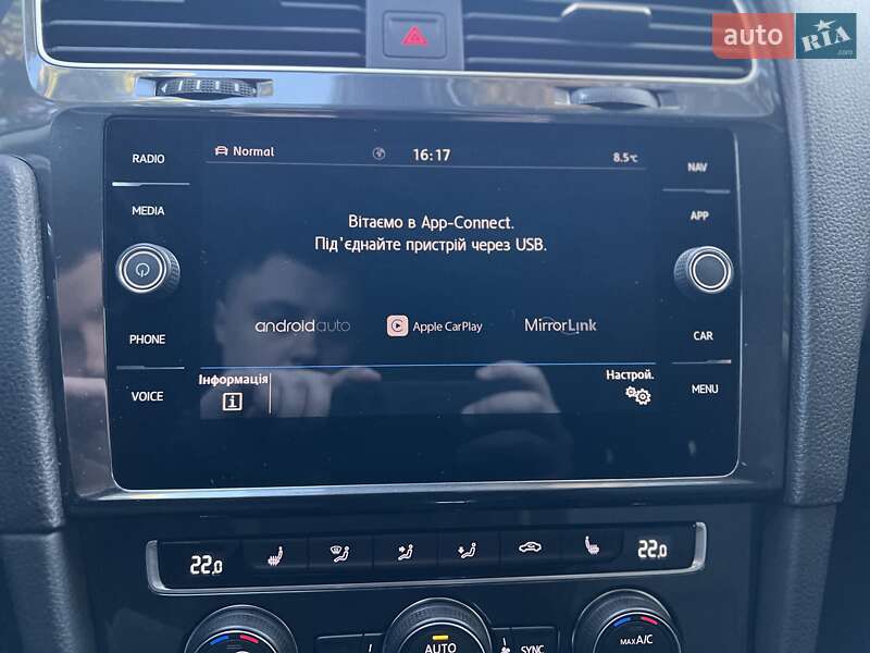 Хэтчбек Volkswagen e-Golf 2019 в Львове