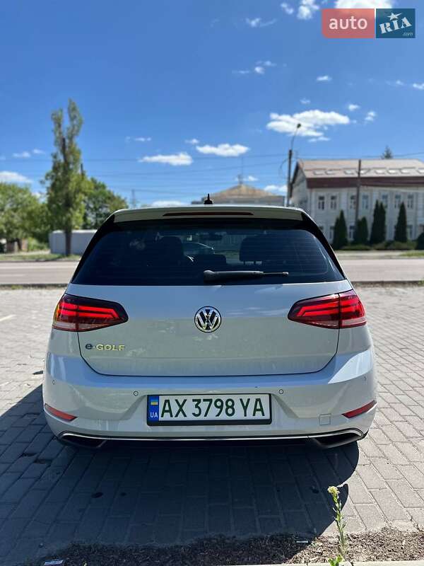 Хэтчбек Volkswagen e-Golf 2017 в Харькове