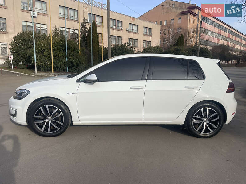 Хетчбек Volkswagen e-Golf 2018 в Мукачевому
