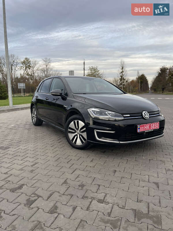 Хэтчбек Volkswagen e-Golf 2018 в Луцке