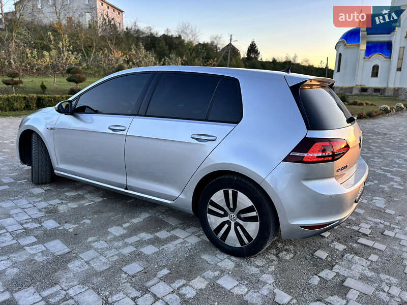 Хетчбек Volkswagen e-Golf 2014 в Тернополі
