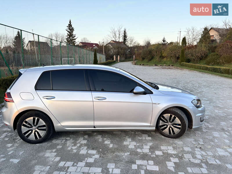 Хетчбек Volkswagen e-Golf 2014 в Тернополі