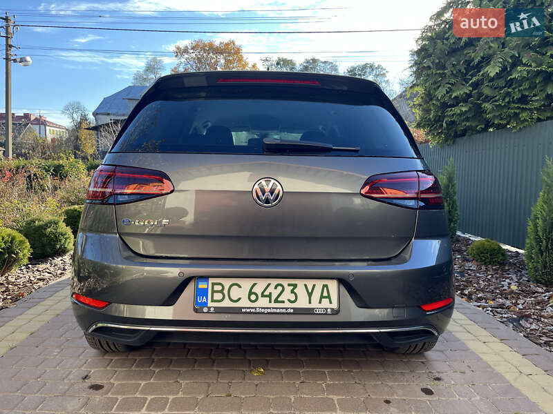 Хэтчбек Volkswagen e-Golf 2019 в Львове