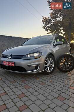 Хетчбек Volkswagen e-Golf 2016 в Тернополі