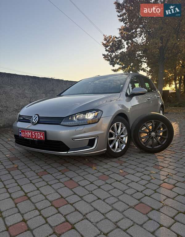 Volkswagen e-Golf 2016 Volkswagen e-Golf 2016