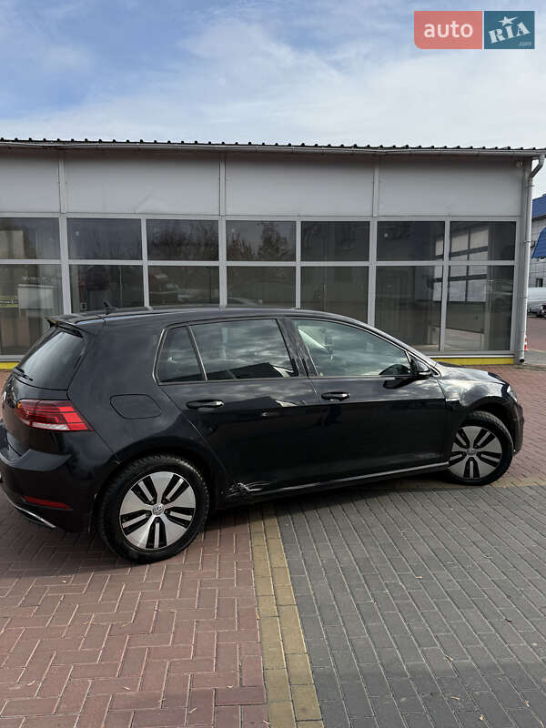 Хетчбек Volkswagen e-Golf 2017 в Рівному фото 5 Хетчбек Volkswagen e-Golf 2017 в Рівному