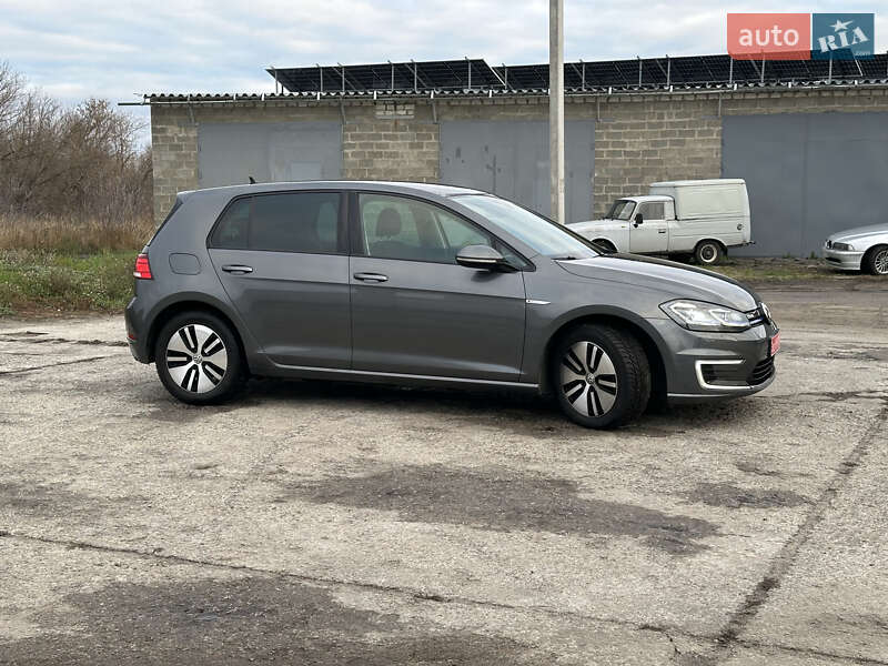 Хэтчбек Volkswagen e-Golf 2019 в Харькове