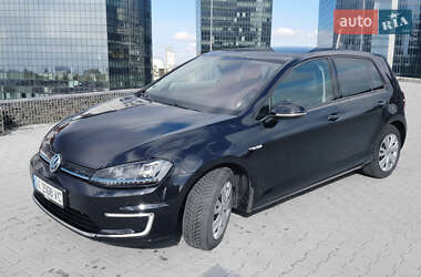 Хэтчбек Volkswagen e-Golf 2016 в Дублянах