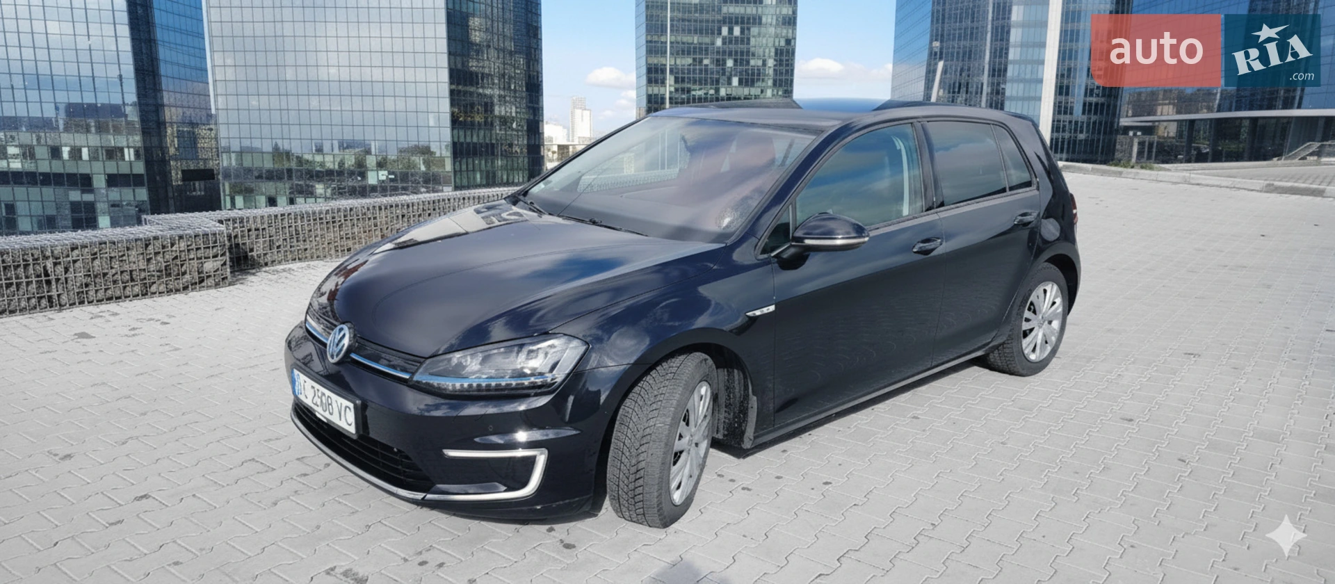 2016 Volkswagen Golf - фото 1