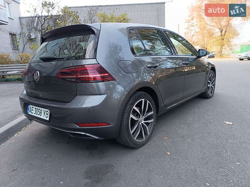 Хетчбек Volkswagen e-Golf 2020 в Дніпрі фото 15 Хетчбек Volkswagen e-Golf 2020 в Дніпрі