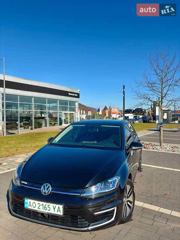 Хэтчбек Volkswagen e-Golf 2020 в Мукачево