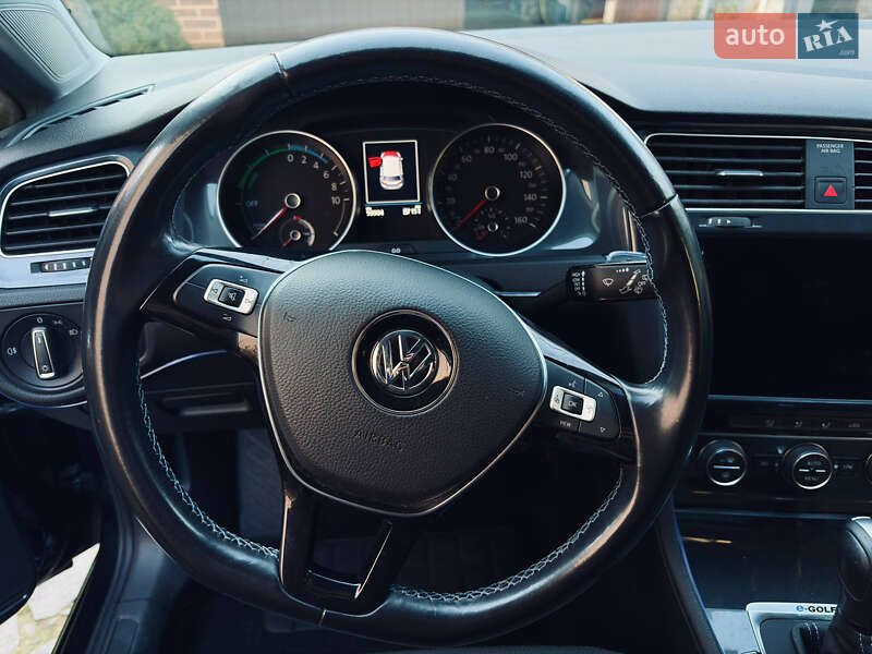 Хэтчбек Volkswagen e-Golf 2020 в Мукачево