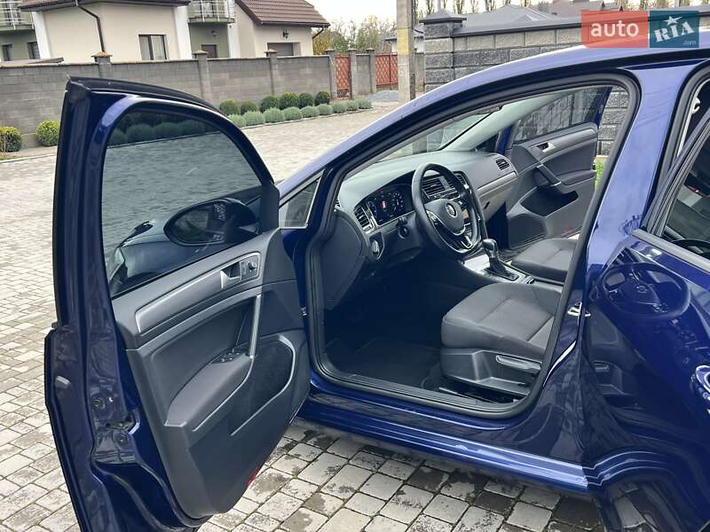 Хэтчбек Volkswagen e-Golf 2018 в Ровно фото 22 Хэтчбек Volkswagen e-Golf 2018 в Ровно