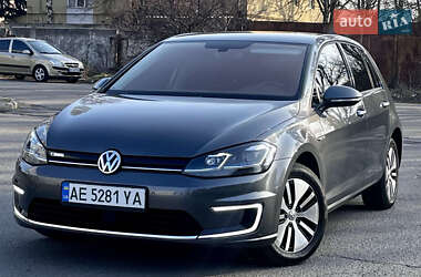 Хэтчбек Volkswagen e-Golf 2018 в Днепре