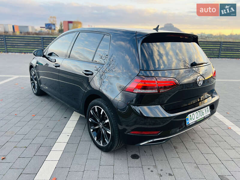 Хэтчбек Volkswagen e-Golf 2018 в Мукачево